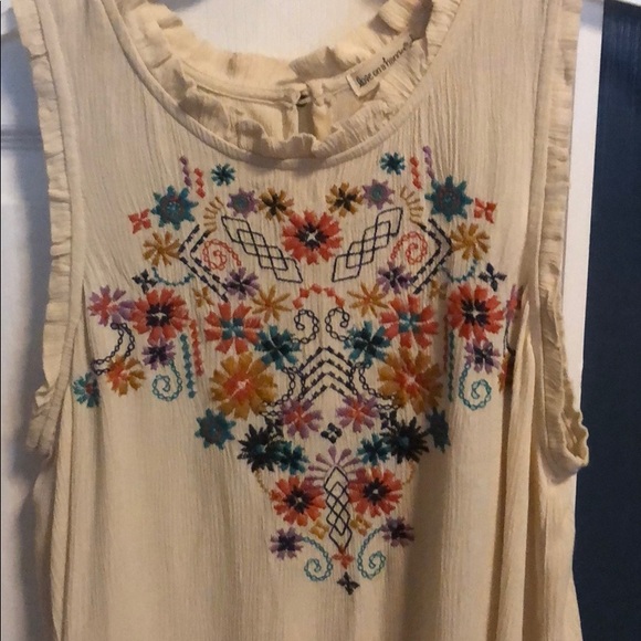 Pattern Blouse - Picture 2 of 3